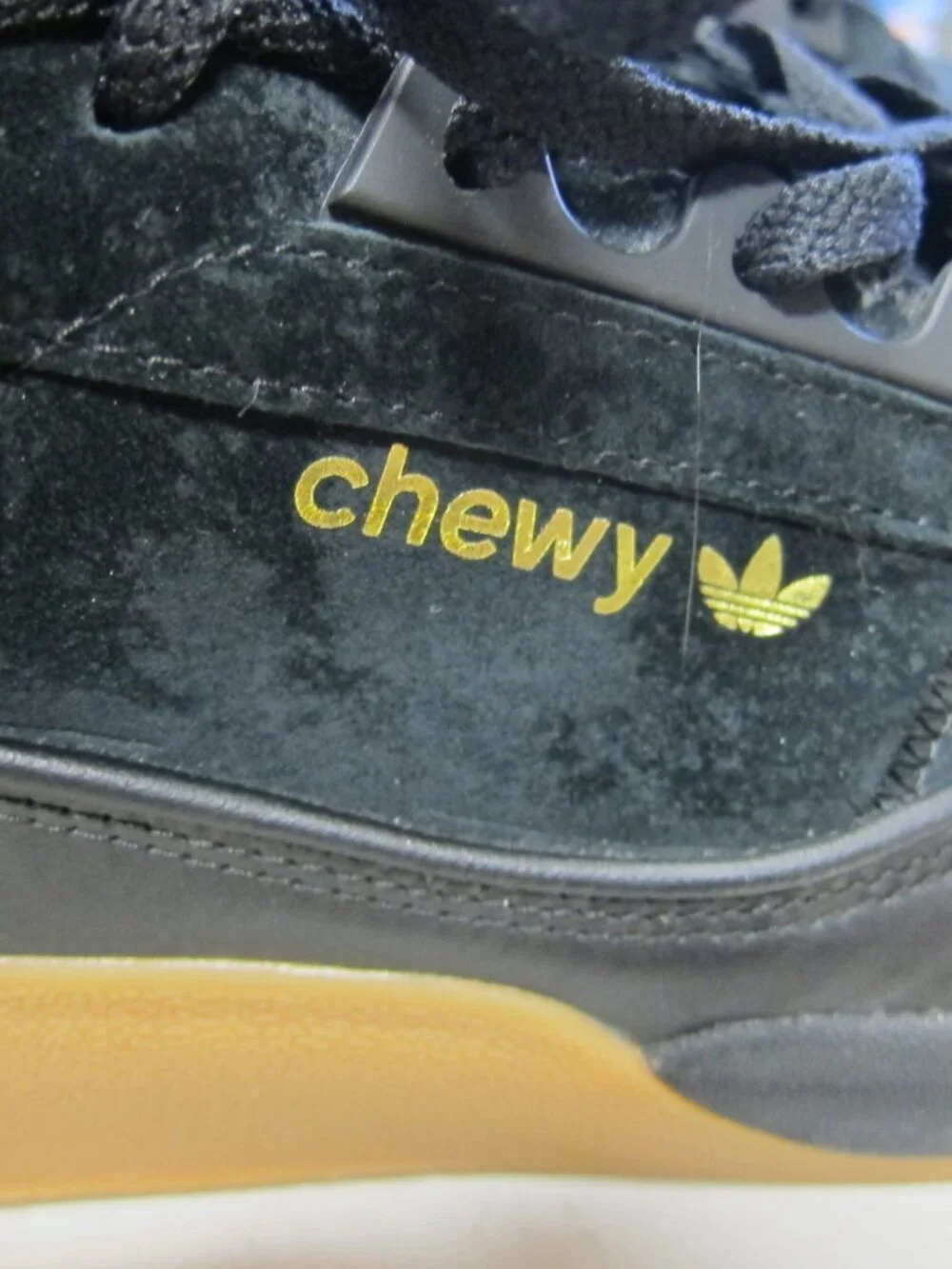 Adidas EE6112 Liberty Cup Chewy Cannon Gum Men's 13 Core Black/Gold/Gum Shoe's